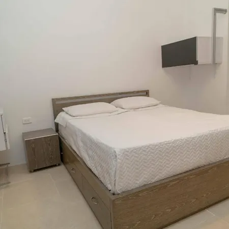 Casa Cochera Apartamento Cartagena